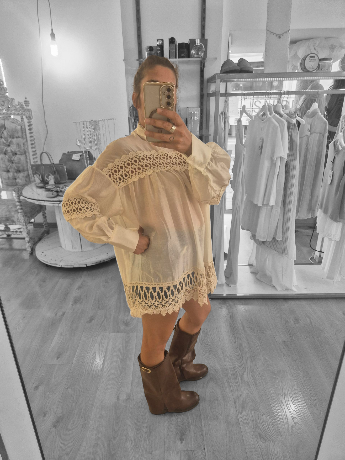Camicione lavorata color burro €59,90