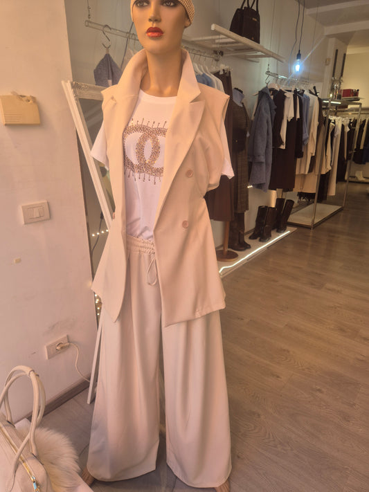 Completo gilet e pantalone €59,90